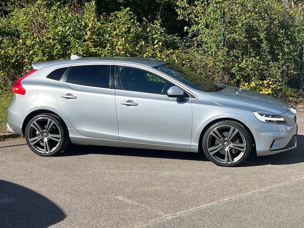 Used Volvo V40 2016 for sale - 72998151: Photo 6