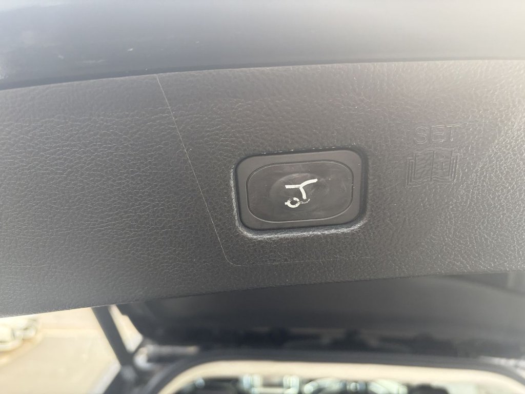 Used Ford Edge 2016 for sale - 76685948: Photo 12