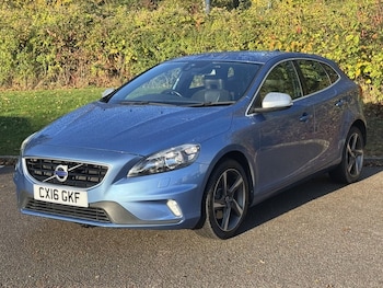 Volvo - V40