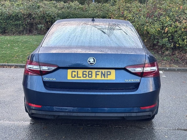 Used Skoda Superb 2018 for sale - 76327941: Photo 3