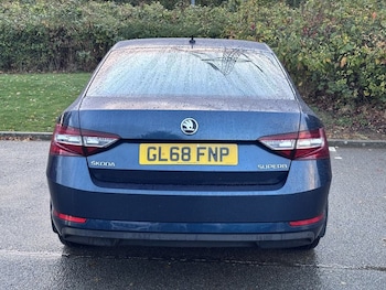 Used Skoda Superb 2018 for sale - 76327941: Photo 3