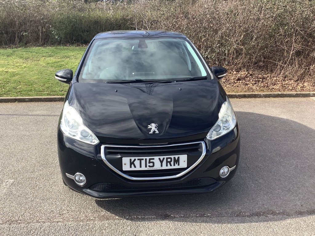 Used Peugeot 208 2015 for sale - 77919875: Photo 8