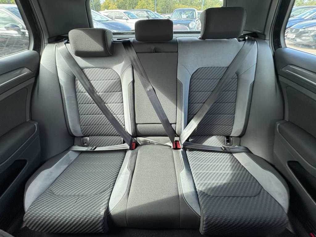 Used Volkswagen Golf 2017 for sale - 75924248: Photo 10