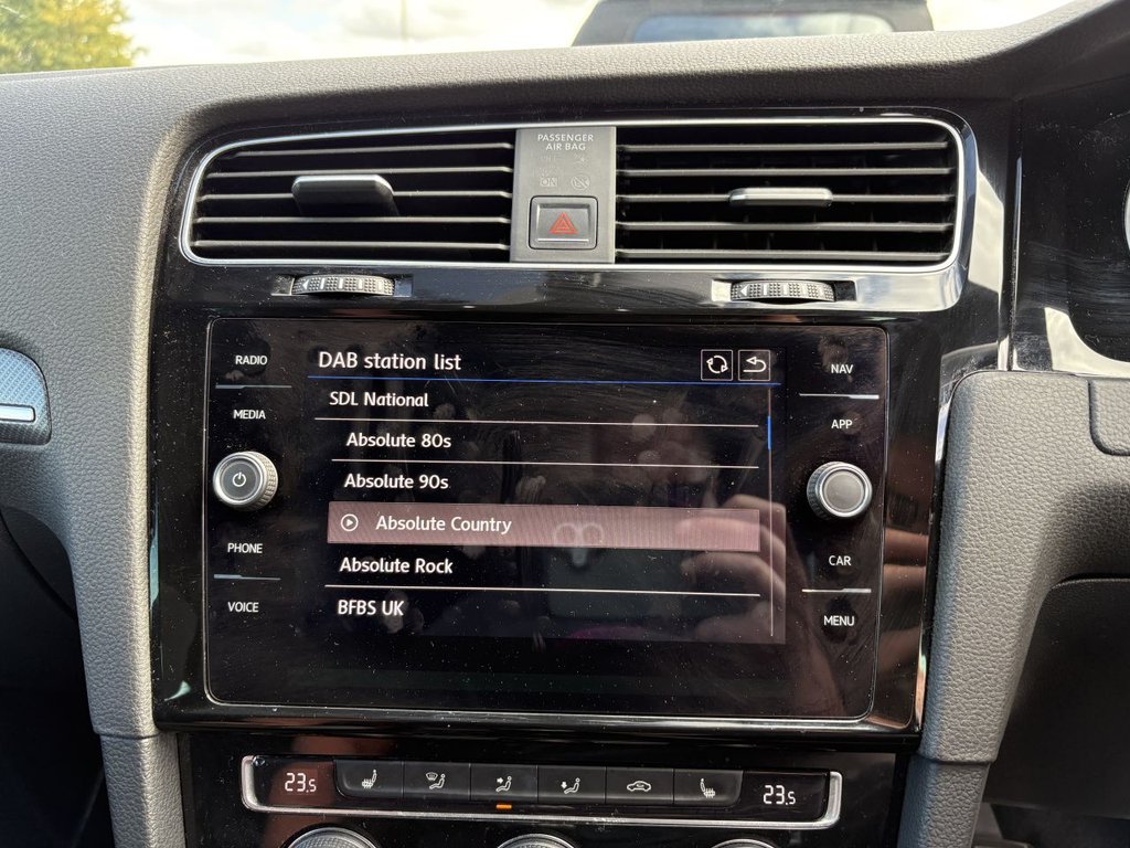 Used Volkswagen Golf 2017 for sale - 75924248: Photo 16