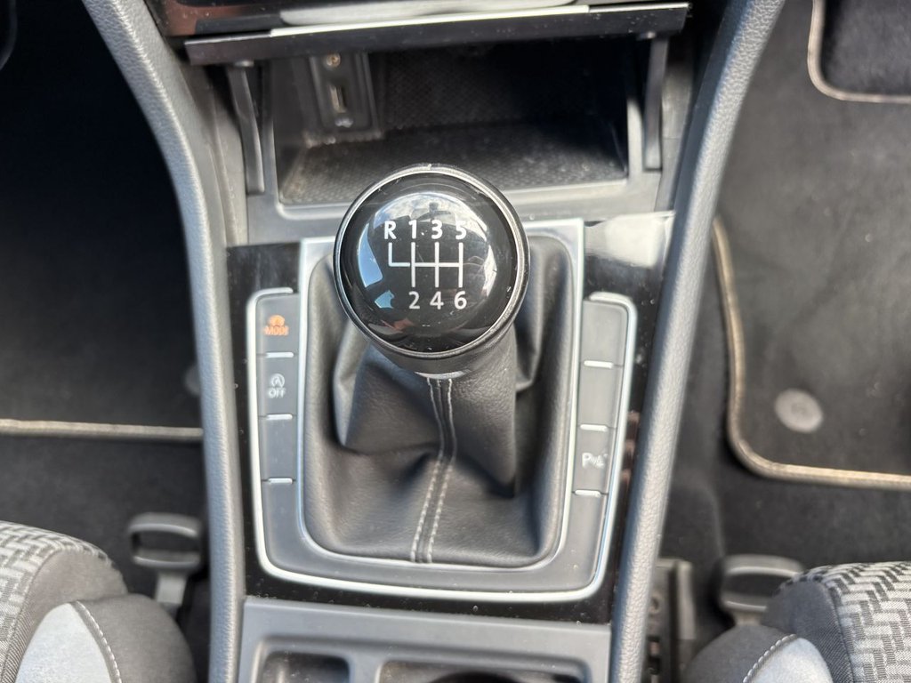 Used Volkswagen Golf 2017 for sale - 75924248: Photo 17