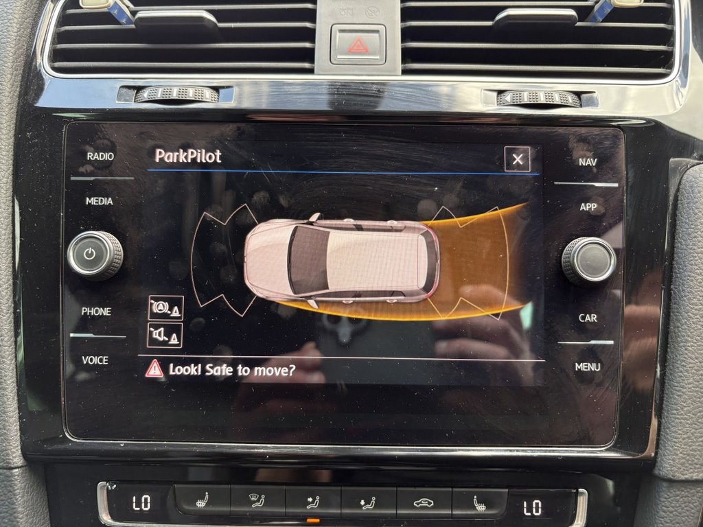 Used Volkswagen Golf 2017 for sale - 75924248: Photo 19