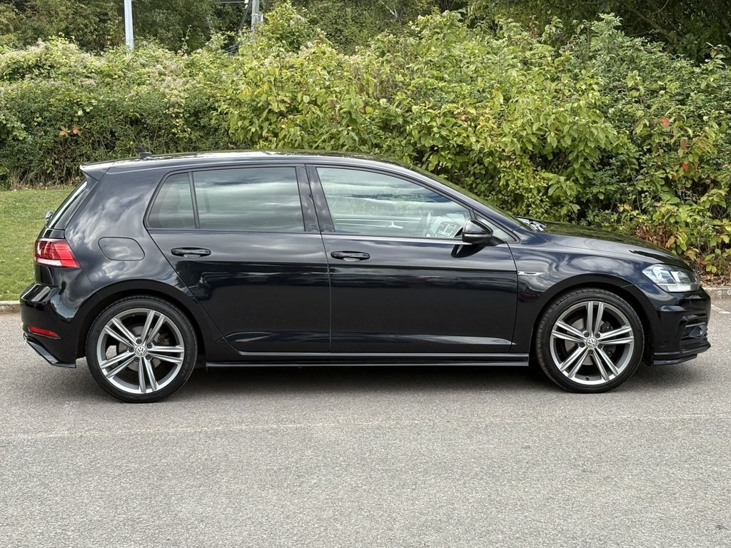 Used Volkswagen Golf 2017 for sale - 75924248: Photo 6