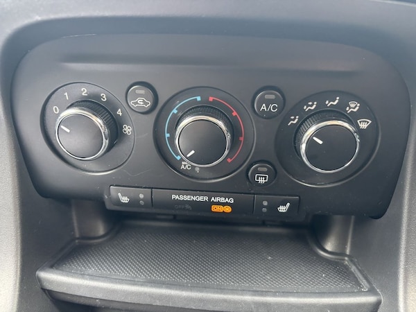 Used Ford Ka+ 2017 for sale - 76223118: Photo 18