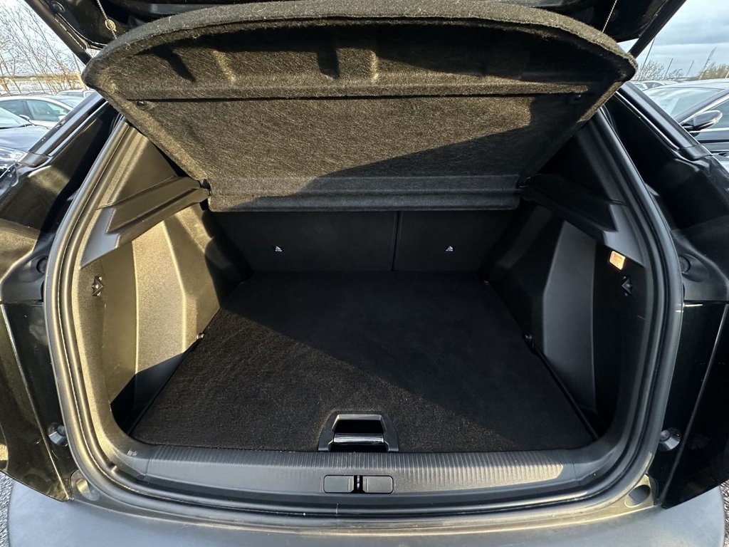 Used Peugeot 2008 2021 for sale - 77795068: Photo 11