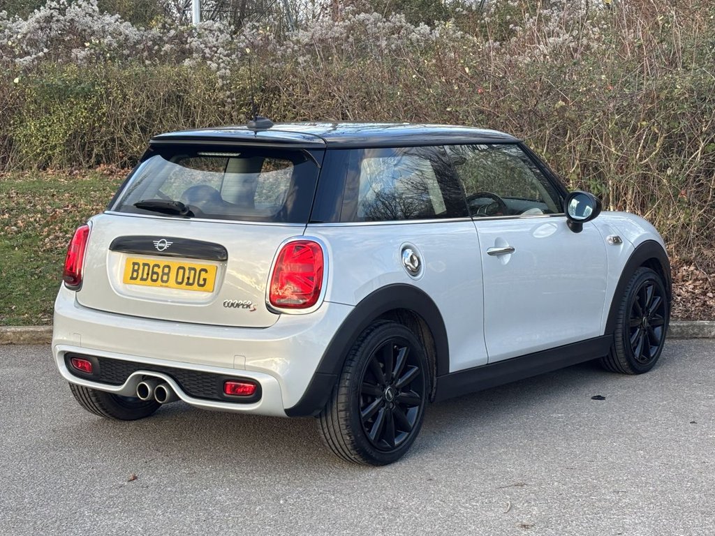 Used MINI Hatch 2018 for sale - 77038075: Photo 5