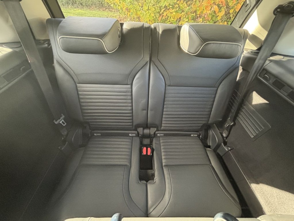 Used Land Rover Discovery 2017 for sale - 76367523: Photo 11