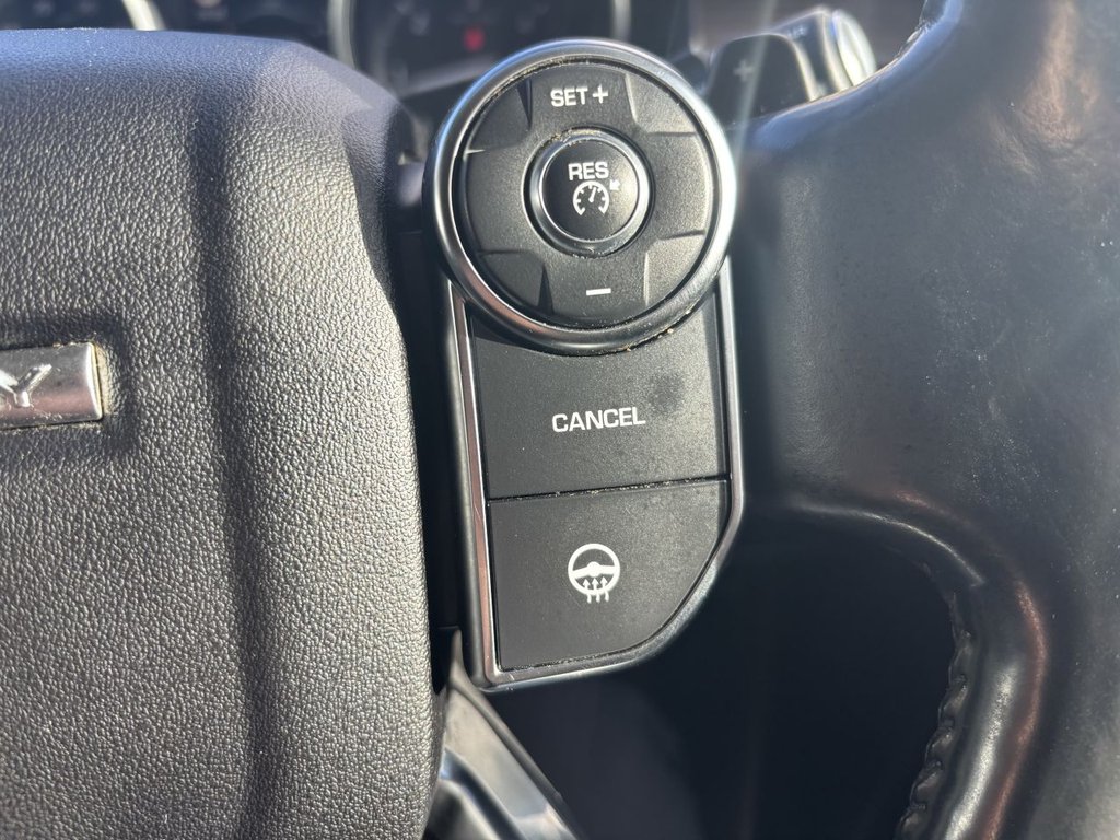 Used Land Rover Discovery 2017 for sale - 76367523: Photo 16