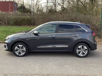 Used Kia Niro 2020 for sale - 77820686: Photo
