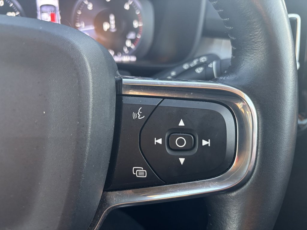 Used Volvo XC40 2018 for sale - 76797618: Photo 14