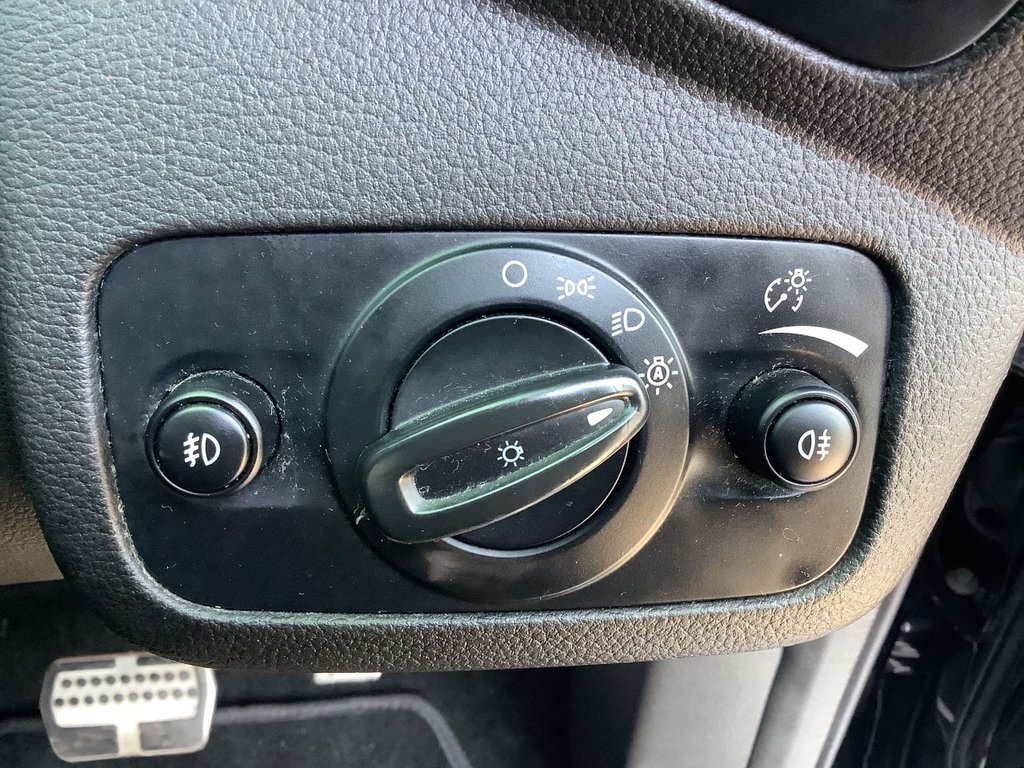 Used Ford Kuga 2017 for sale - 77952360: Photo 20