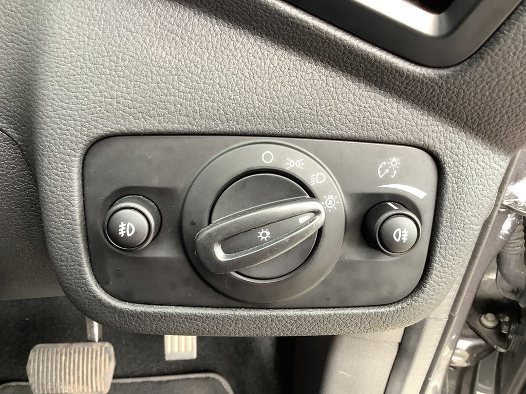 Used Ford Kuga 2016 for sale - 77835130: Photo 30