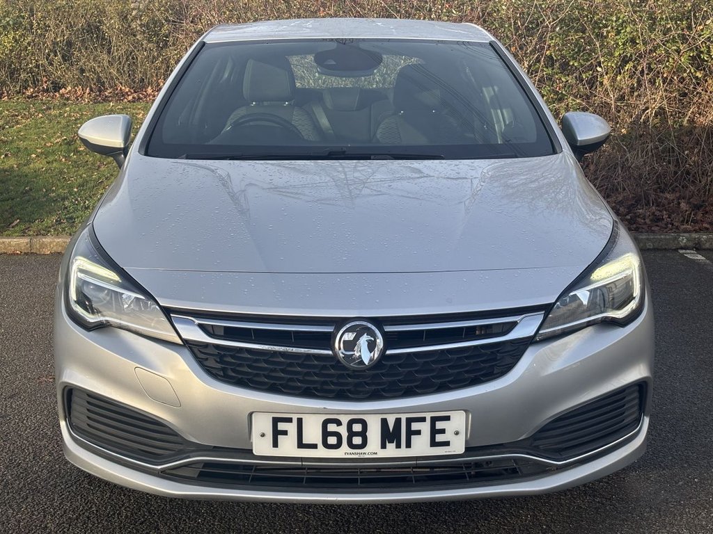 Used Vauxhall Astra 2018 for sale - 76985821: Photo 8
