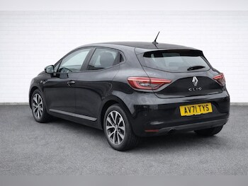 Used Renault Clio 2021 for sale - 78315305: Photo