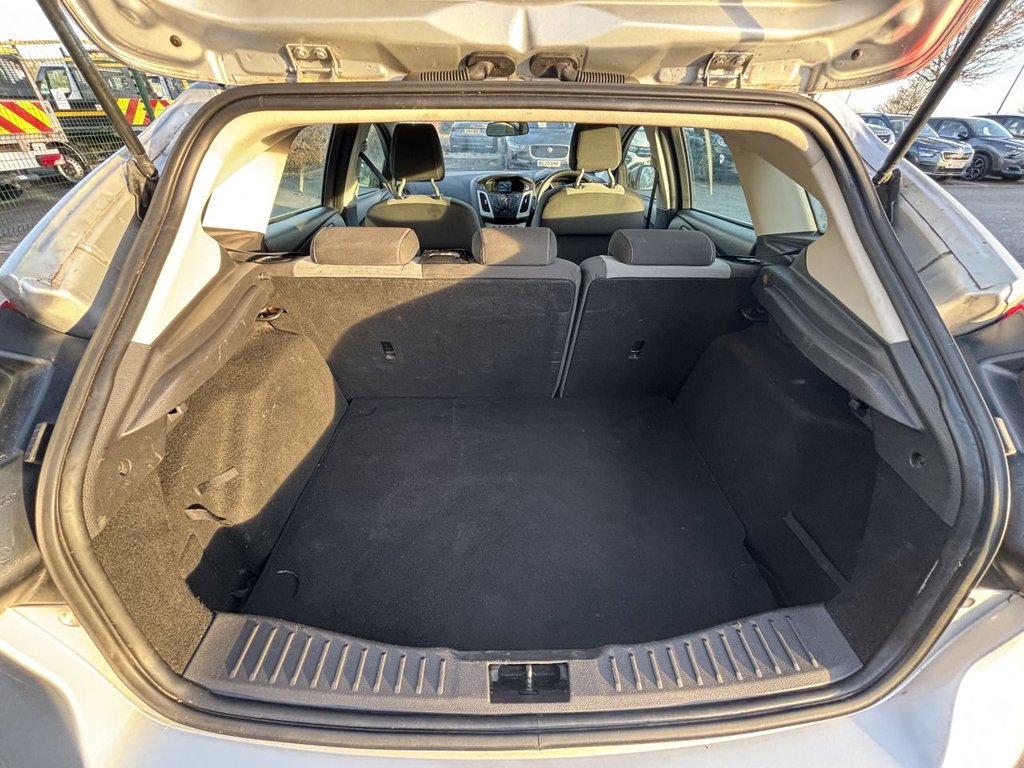 Used Ford Focus 2012 for sale - 76558478: Photo 11