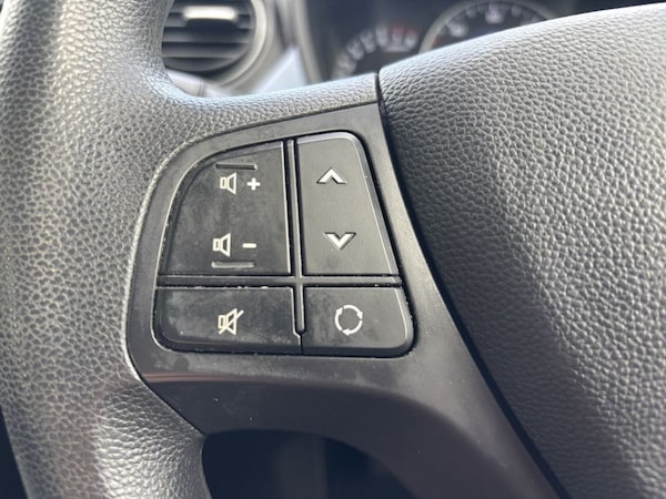 Used Hyundai i10 2014 for sale - 75777048: Photo 13