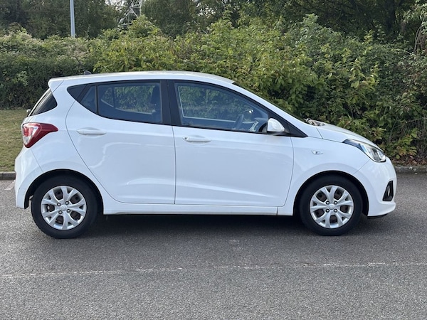 Used Hyundai i10 2014 for sale - 75777048: Photo 6