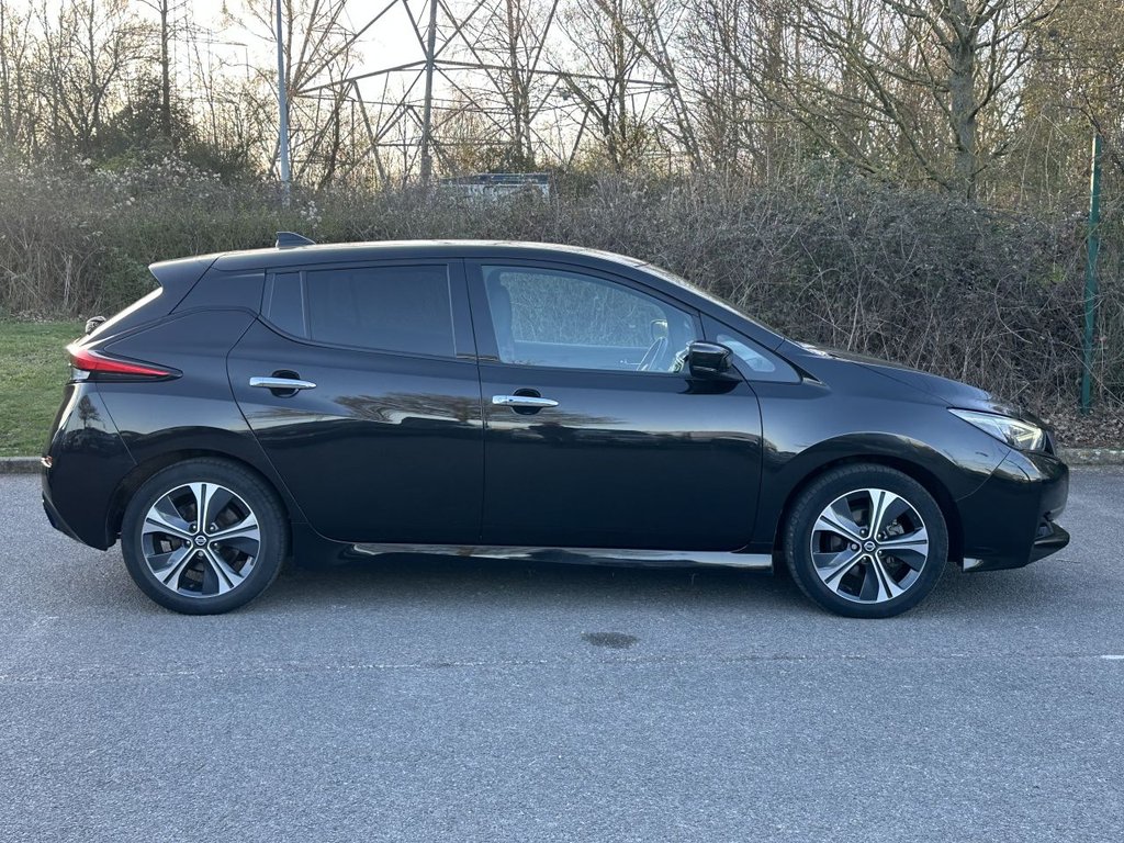 Used Nissan Leaf 2021 for sale - 77919902: Photo 6