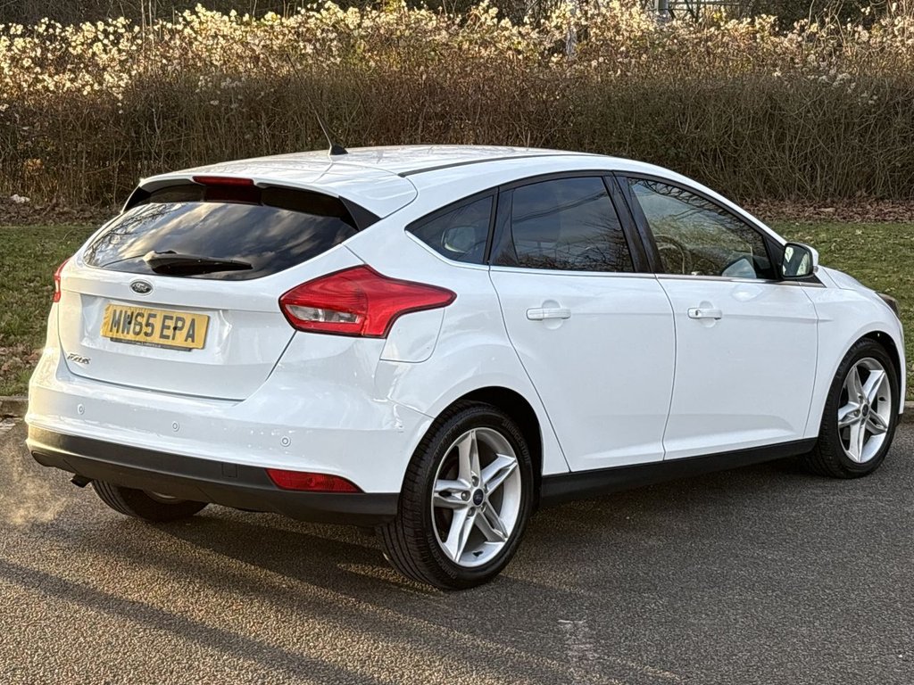 Used Ford Focus 2015 for sale - 77427884: Photo 5