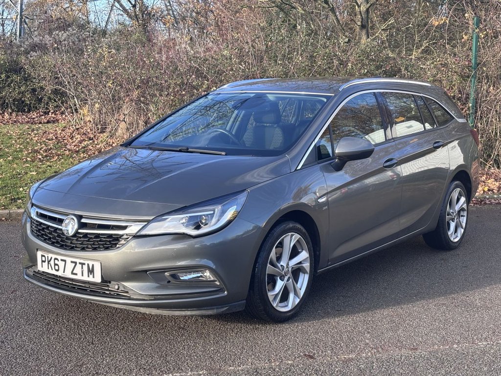 Used Vauxhall Astra 2017 for sale - 76792053: Photo 1