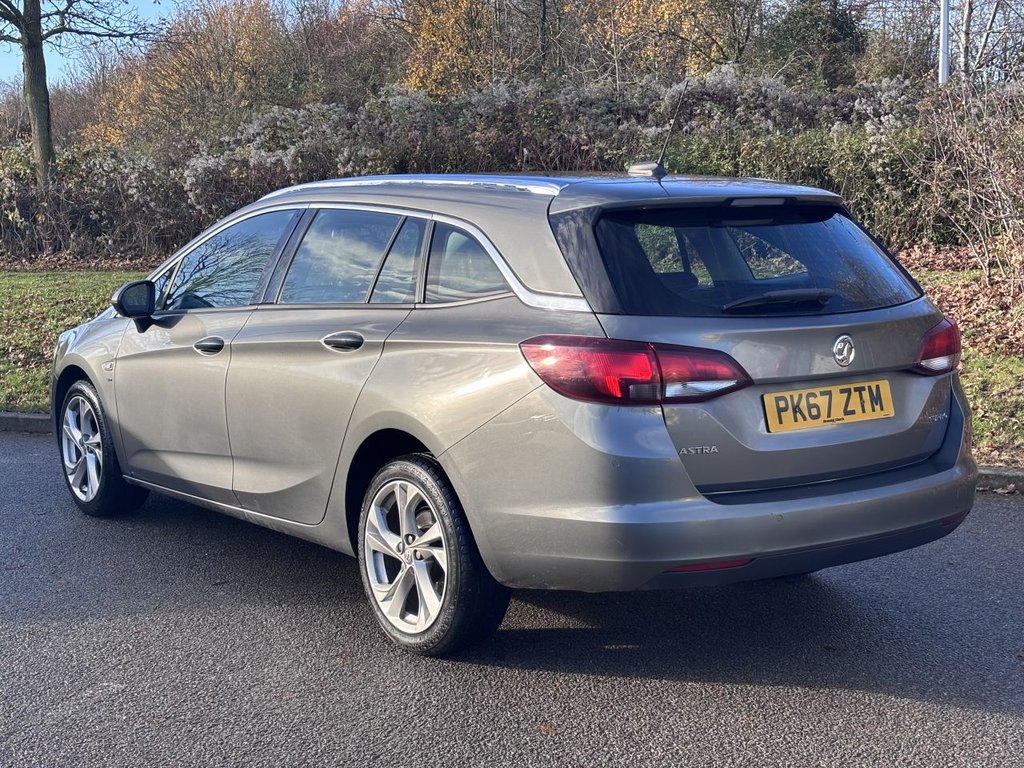 Used Vauxhall Astra 2017 for sale - 76792053: Photo 3