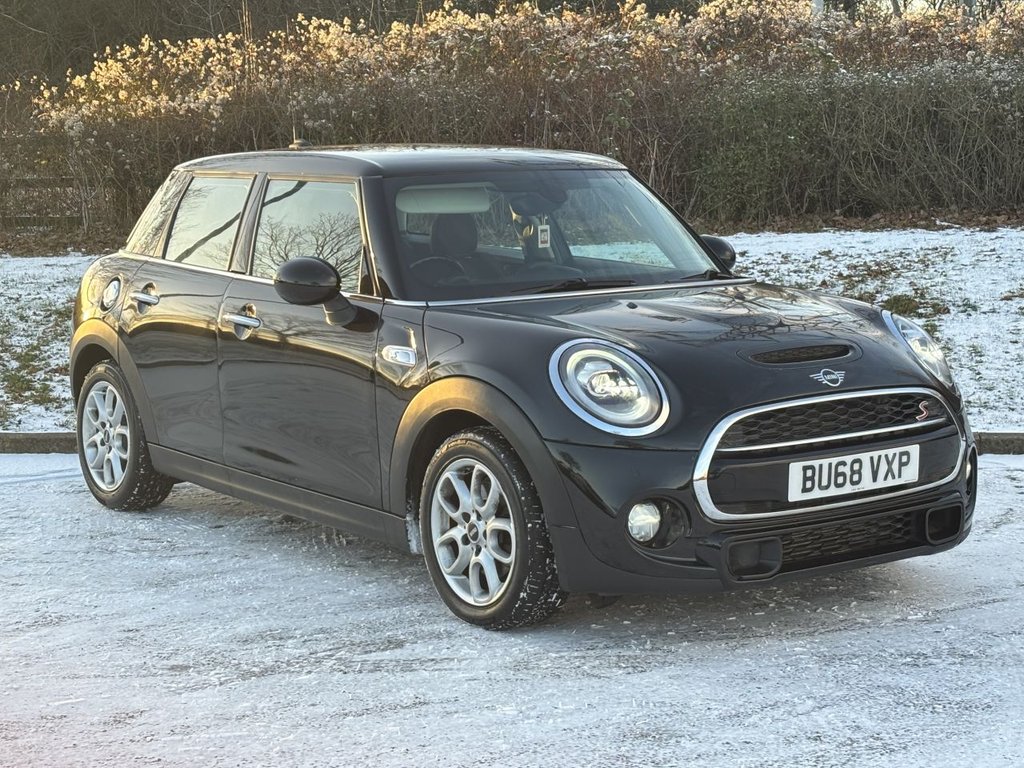Used MINI Hatch 2018 for sale - 77110505: Photo 7