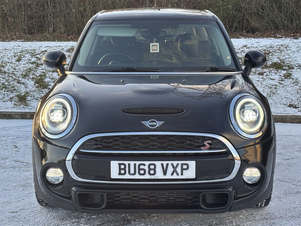 Used MINI Hatch 2018 for sale - 77110505: Photo 8
