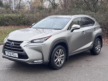 Lexus - NX