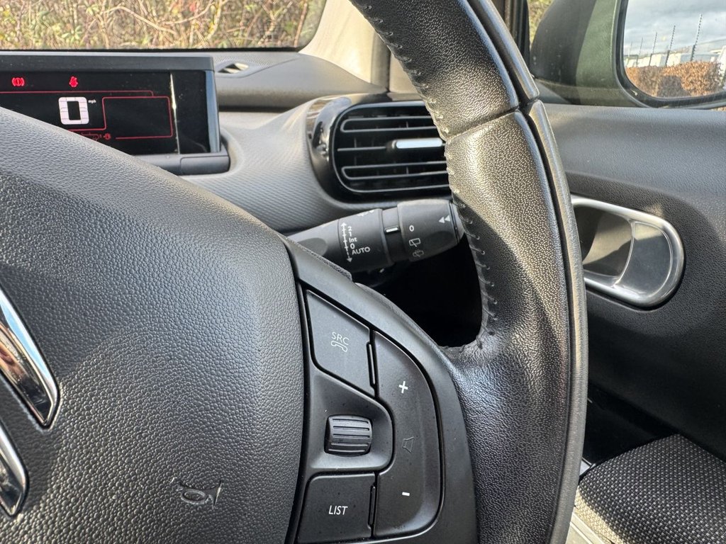 Used Citroen C4 Cactus 2018 for sale - 76950357: Photo 12