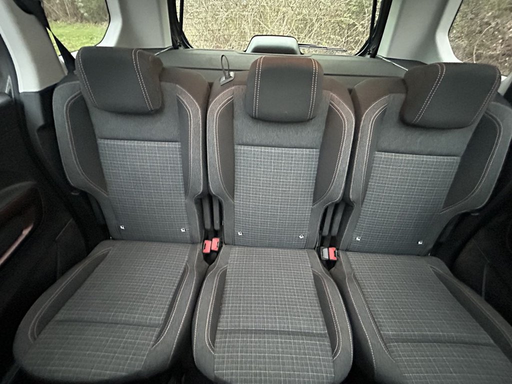 Used Peugeot Rifter 2023 for sale - 77748033: Photo 10