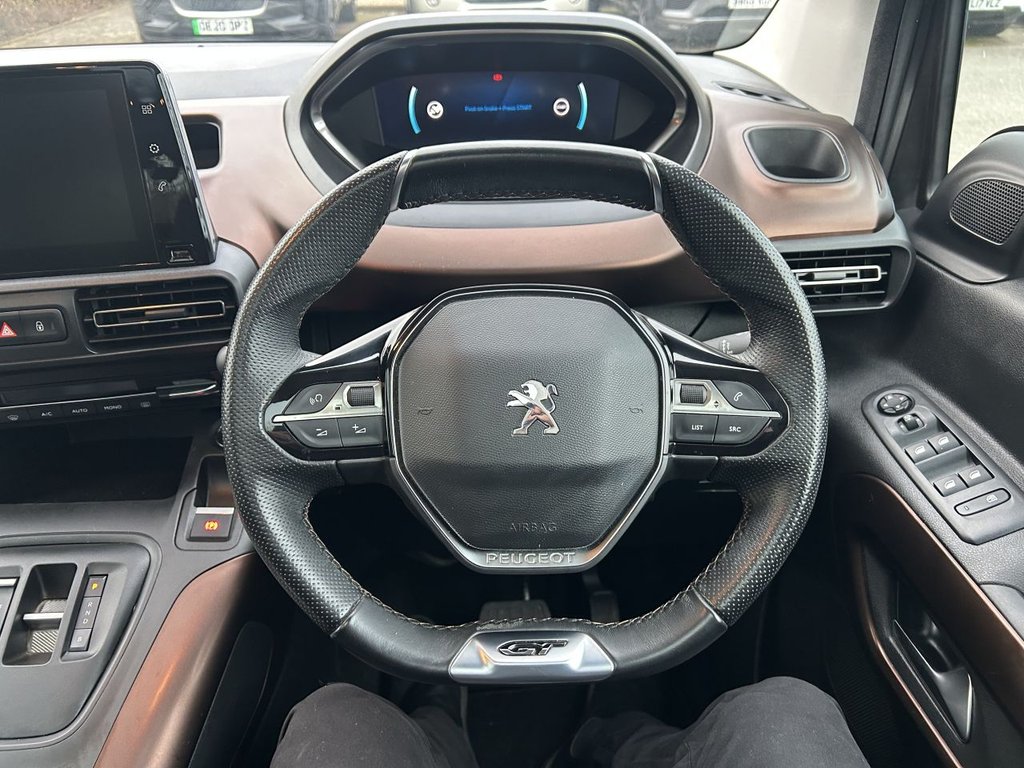 Used Peugeot Rifter 2023 for sale - 77748033: Photo 13