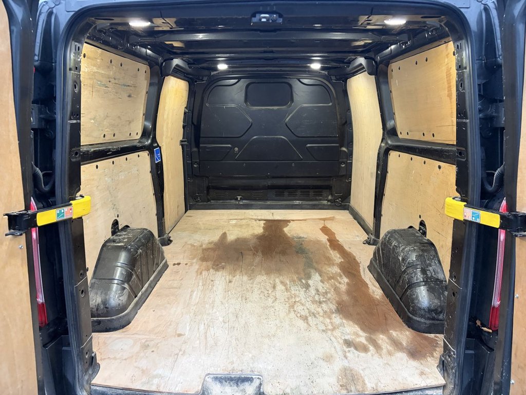 Used Ford Transit Custom 2018 for sale - 77442278: Photo 9