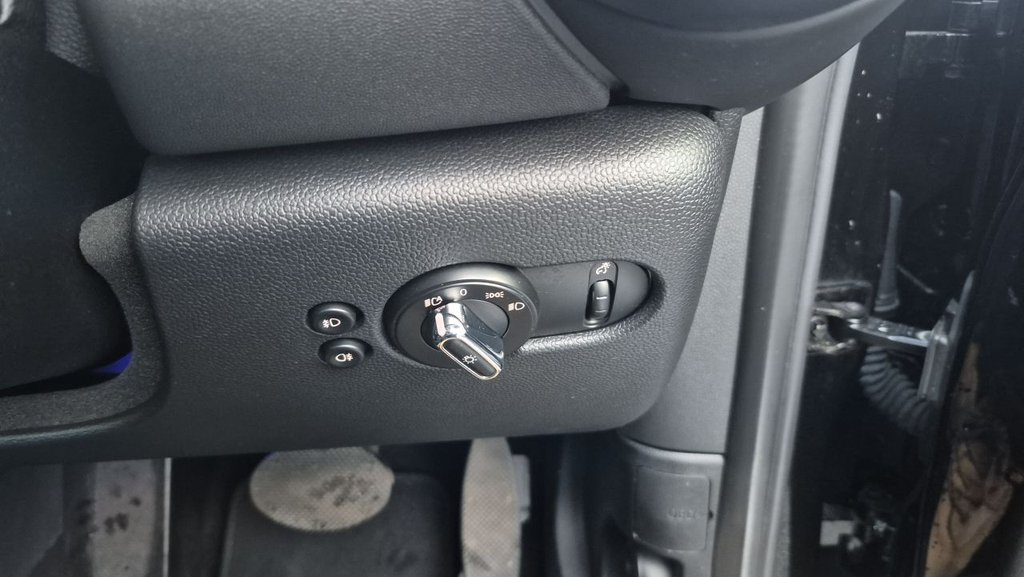 Used MINI Hatch 2018 for sale - 76385972: Photo 17