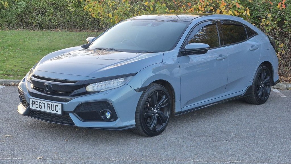 Used Honda Civic 2017 for sale - 76367442: Photo 1