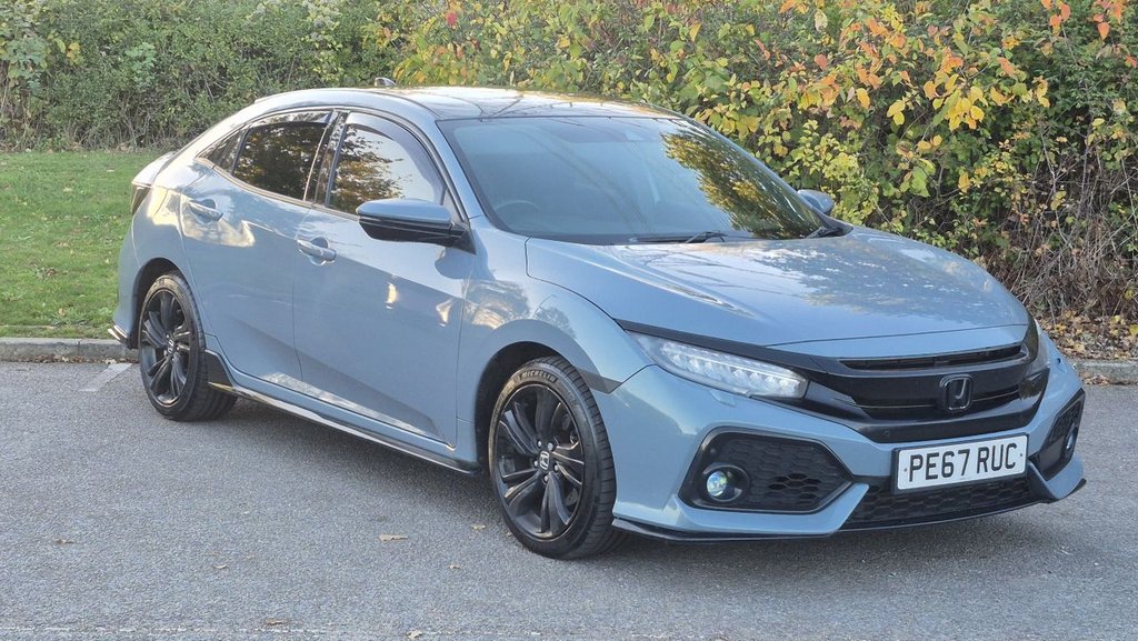 Used Honda Civic 2017 for sale - 76367442: Photo 7