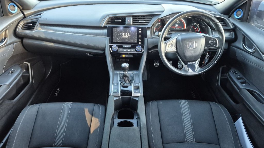 Used Honda Civic 2017 for sale - 76367442: Photo 9