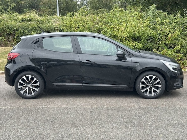 Used Renault Clio 2022 for sale - 76202435: Photo 6