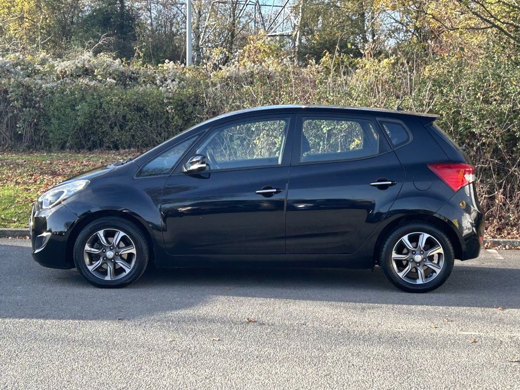 Used Hyundai Ix20 2017 for sale - 76617403: Photo 2