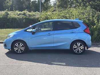 Used Honda Jazz 2018 for sale - 75528003: Photo