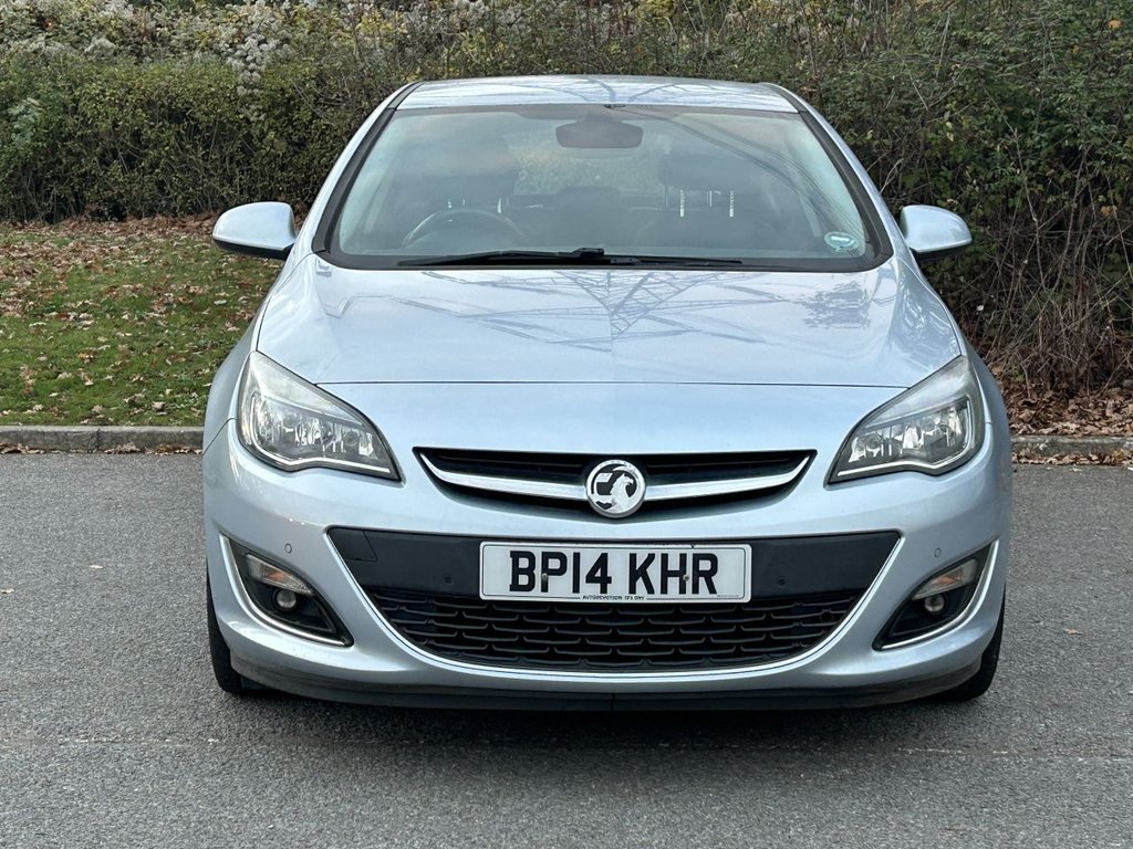 Used Vauxhall Astra 2014 for sale - 76623311: Photo 9