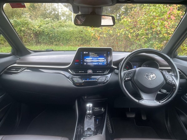 Used Toyota C-HR 2017 for sale - 75542693: Photo 11