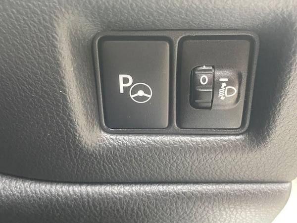 Used Toyota C-HR 2017 for sale - 75542693: Photo 19