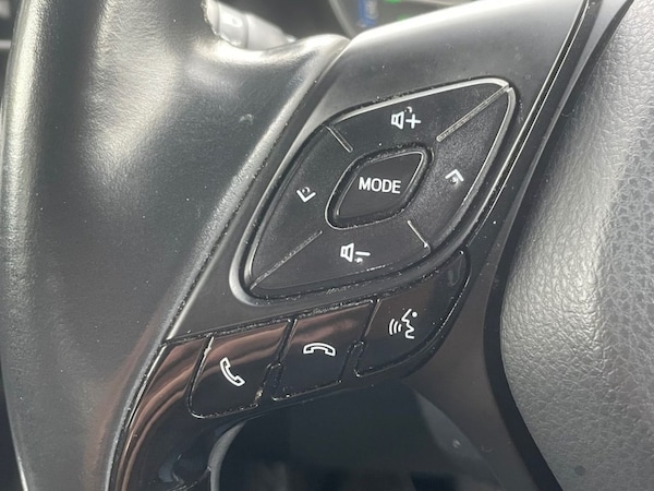 Used Toyota C-HR 2017 for sale - 75542693: Photo 20