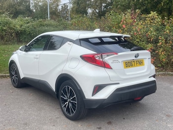 Used Toyota C-HR 2017 for sale - 75542693: Photo