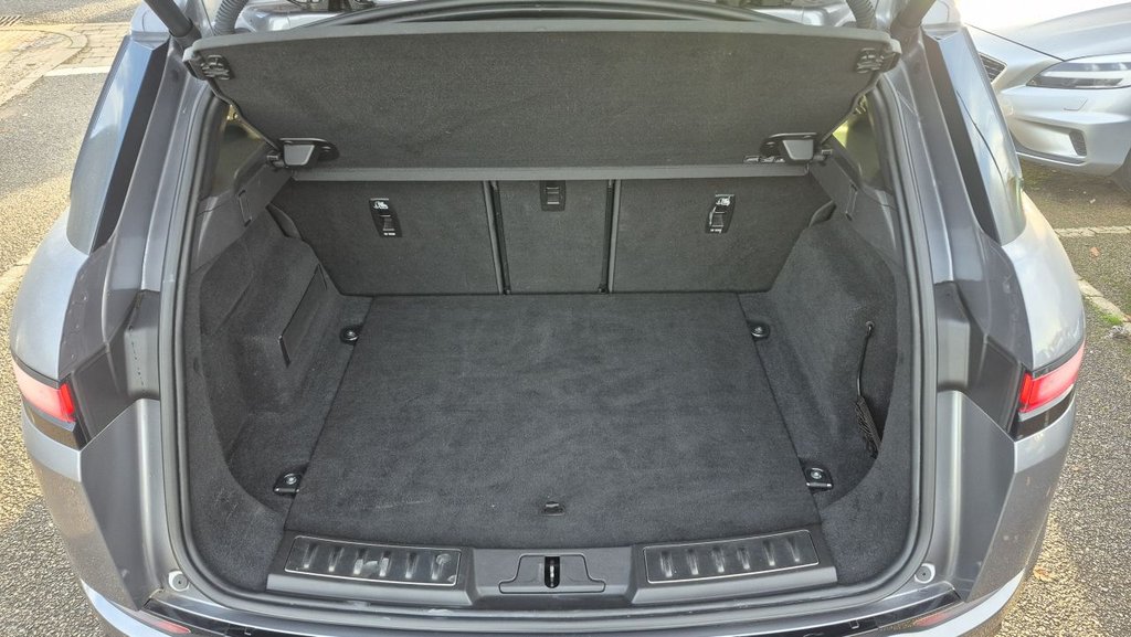 Used Land Rover Range Rover Evoque 2022 for sale - 76986343: Photo 11