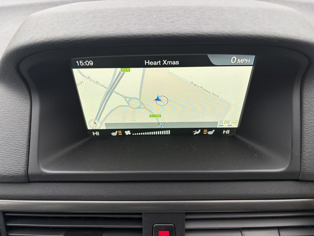 Used Volvo XC70 2014 for sale - 76820330: Photo 12